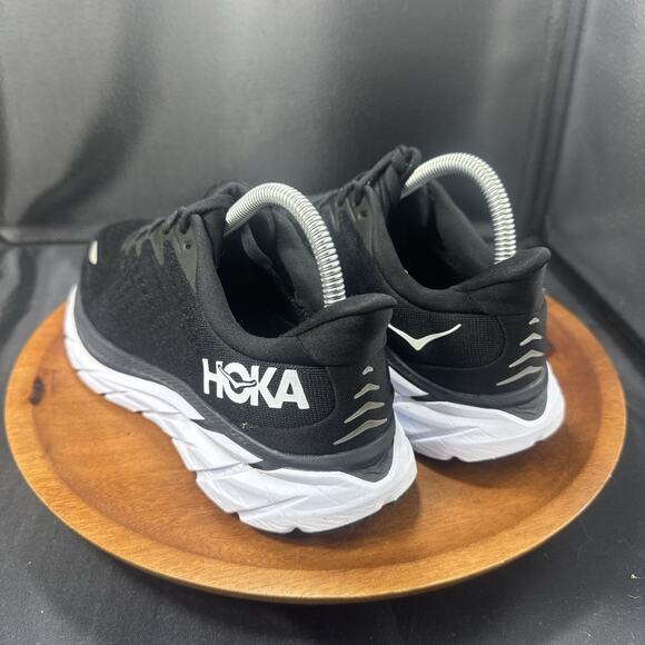 Hoka One One Clifton 8 Womens Size 7.5B 1119394 BWHT Black White Shoes Used - Picture 3 of 8